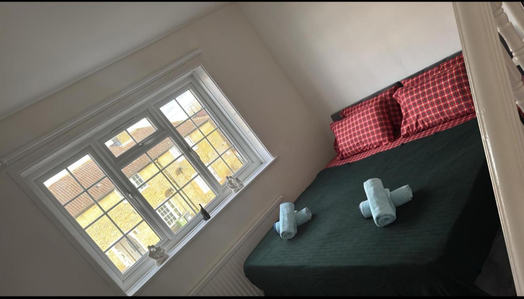 Apartament House Near Greenwich, Free Parking, Free Wifi Londra